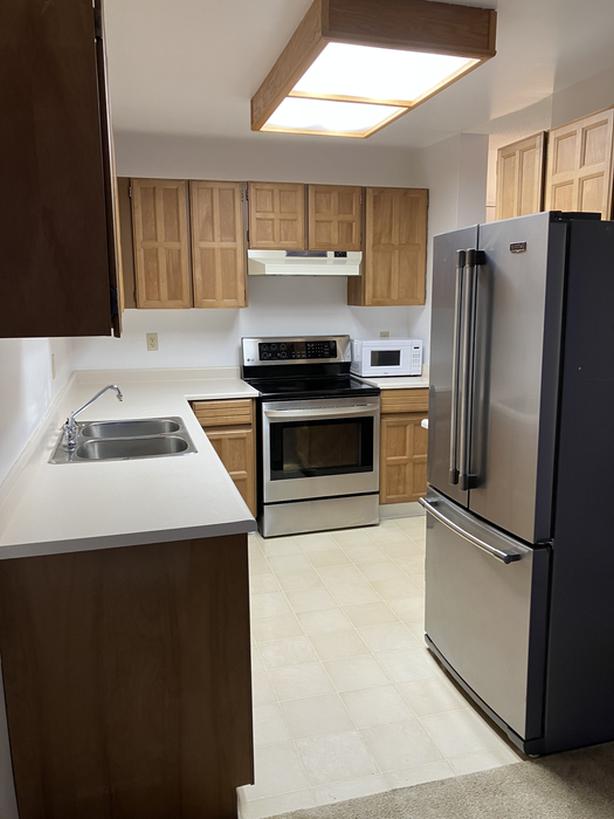 Large one bed/one bath in Gordon Head Classifieds for Jobs, Rentals