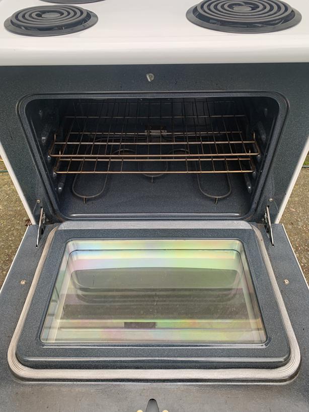 Kenmore Coil Top Stove Fully Operational Classifieds for Jobs, Rentals, Cars, Furniture and