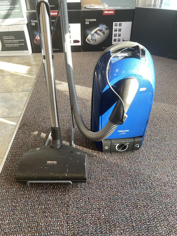 Used Miele Vacuum with Powerhead and Tools Classifieds for Jobs