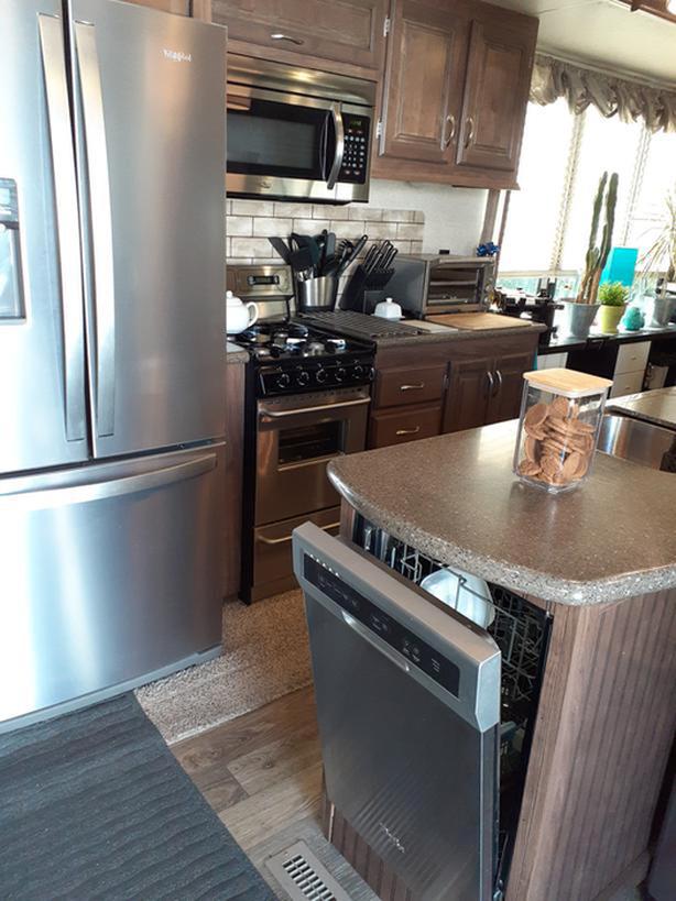 2016 Heartland Lakeview Classifieds for Jobs, Rentals, Cars