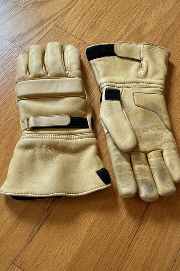 Aerostich insulated elkskin gloves size 10.5 Classifieds for Jobs