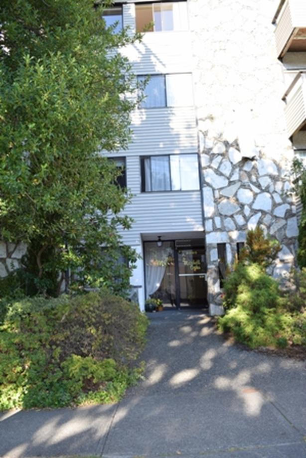 2 Bedroom unit available at the Mitchell Oaks Apartments Classifieds