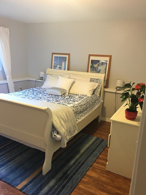 Furnished 2 bdr selfcontained apartment Gordon Head close to Uvic