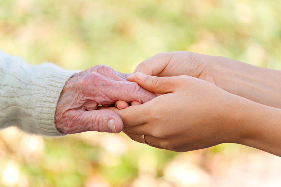 Stages of Dementia Senior Assisted Living Cedar Rapids, Iowa