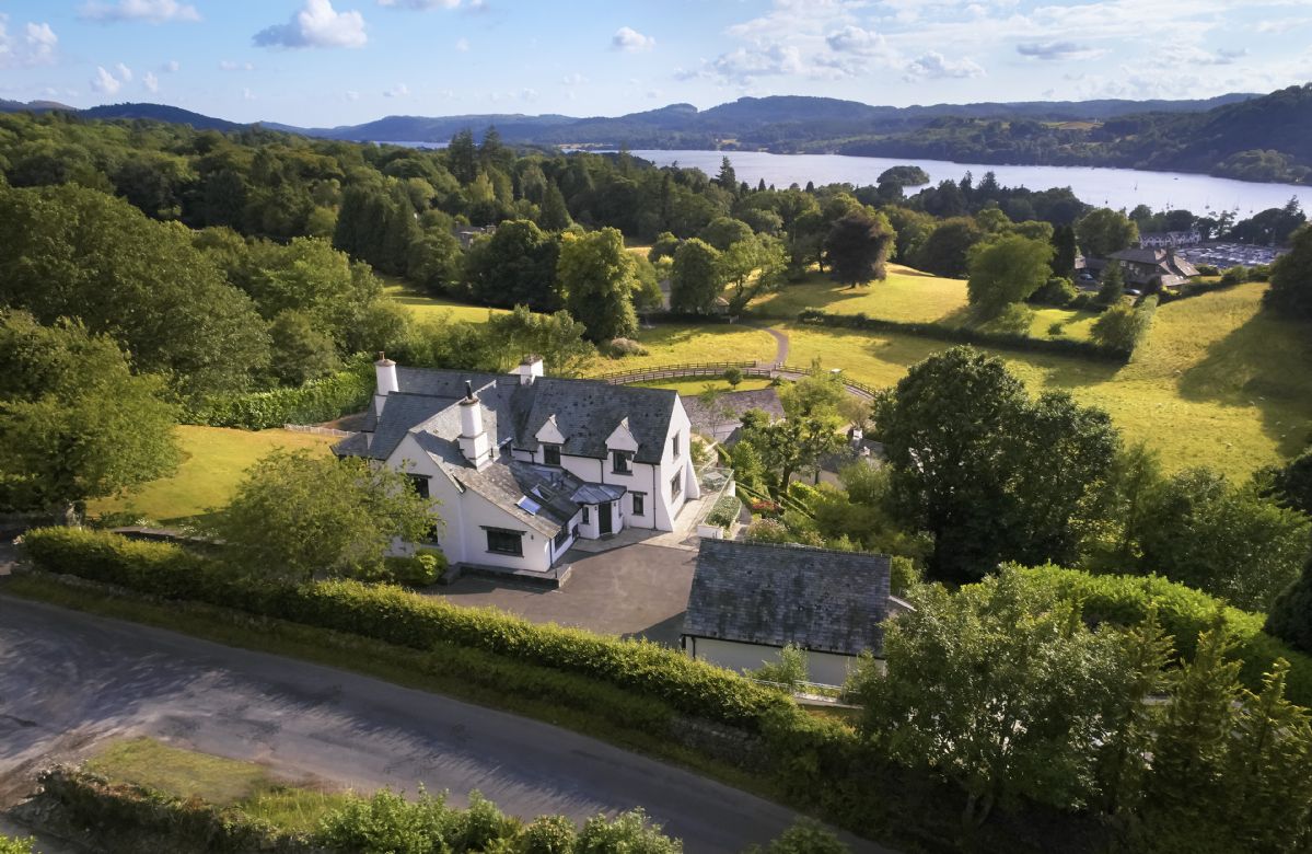 Holiday cottages to let in bownessonwindermere