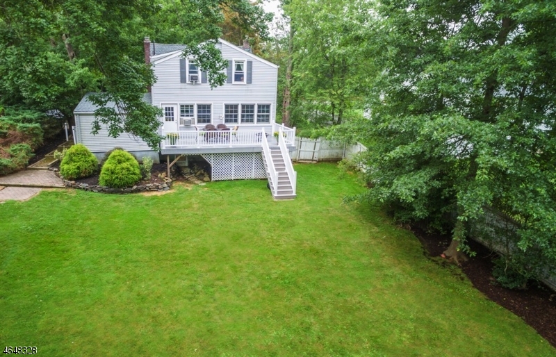 Sold 1820 Valley Rd, Long Hill, NJ 07946 3 Beds / 2 Full Baths 420500