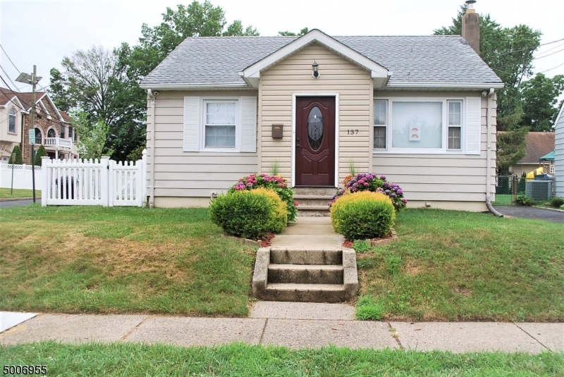 Clifton Single Family Home Real Estate and Apartments for Rent