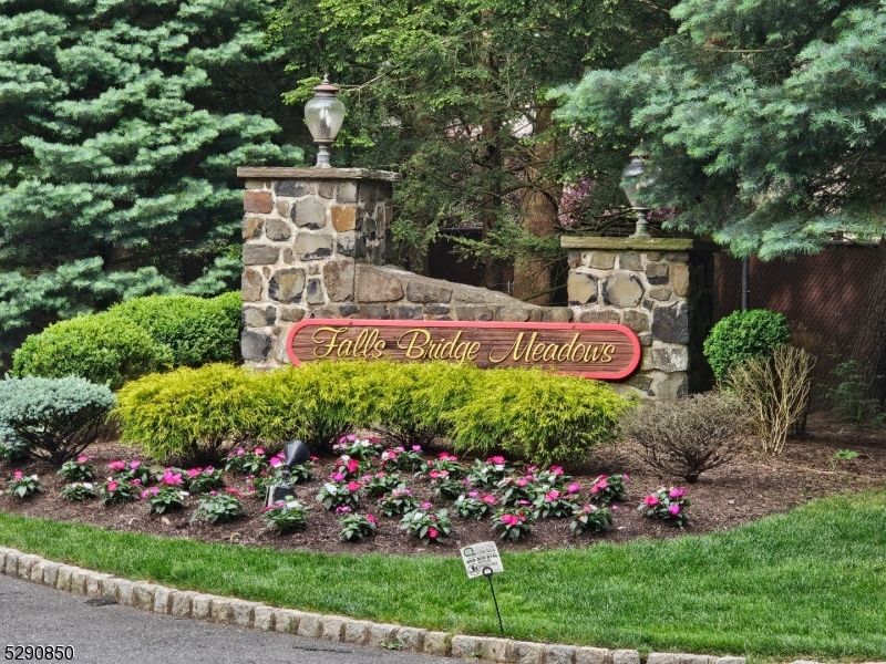 Totowa Boro CENTURY 21 Crest Real Estate