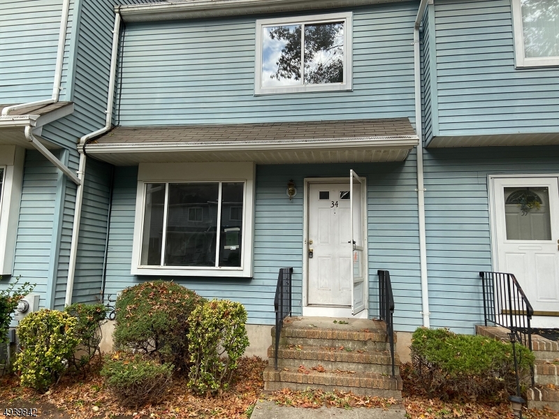 Foreclosures CENTURY 21 Main Street Realty