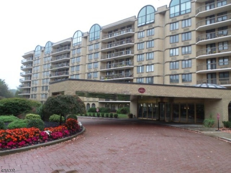 Foreclosures CENTURY 21 Main Street Realty