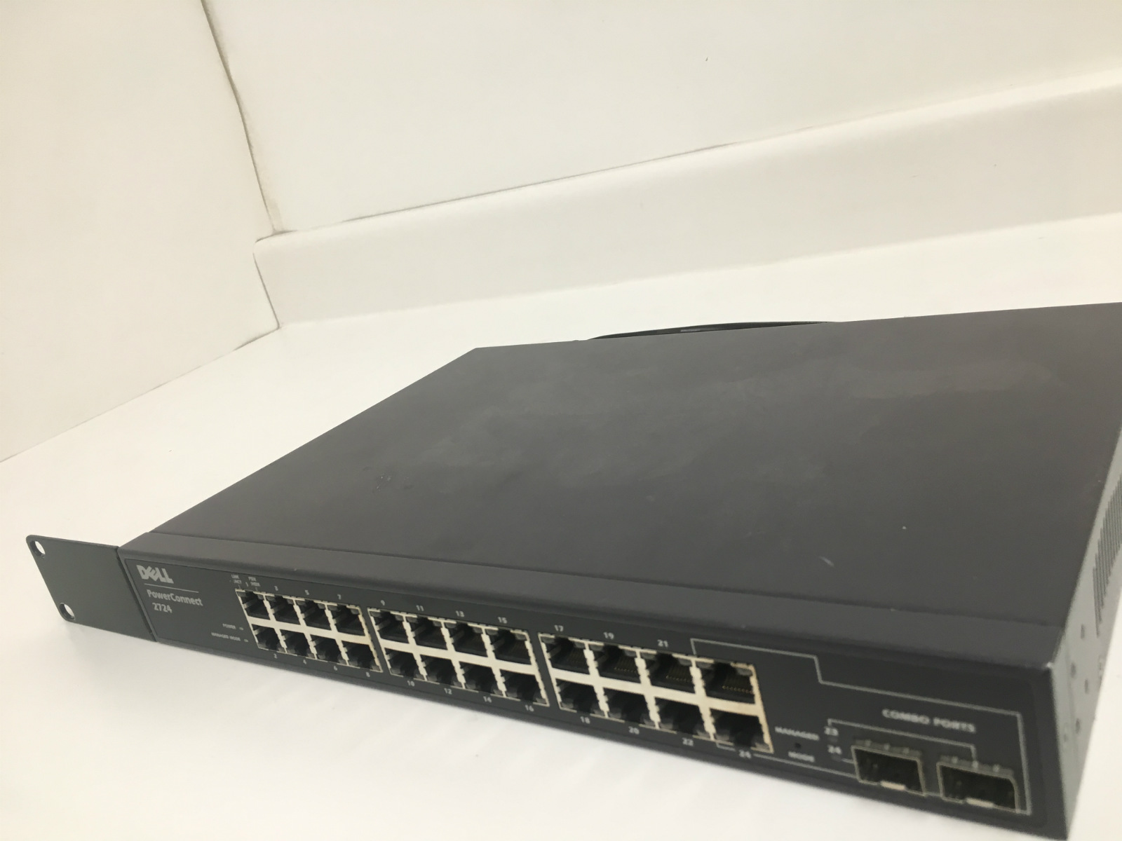 Dell PowerConnect 2724 Switch 10/100 24 port eBay