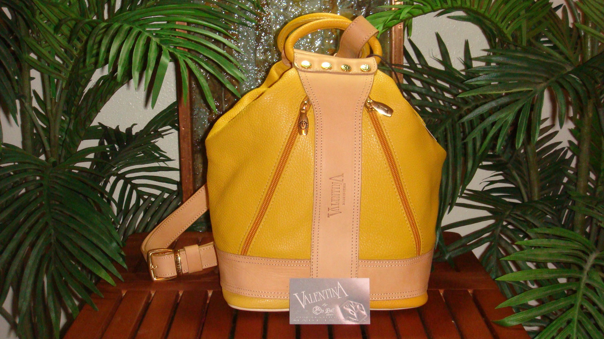 Valentina handbags Style 901