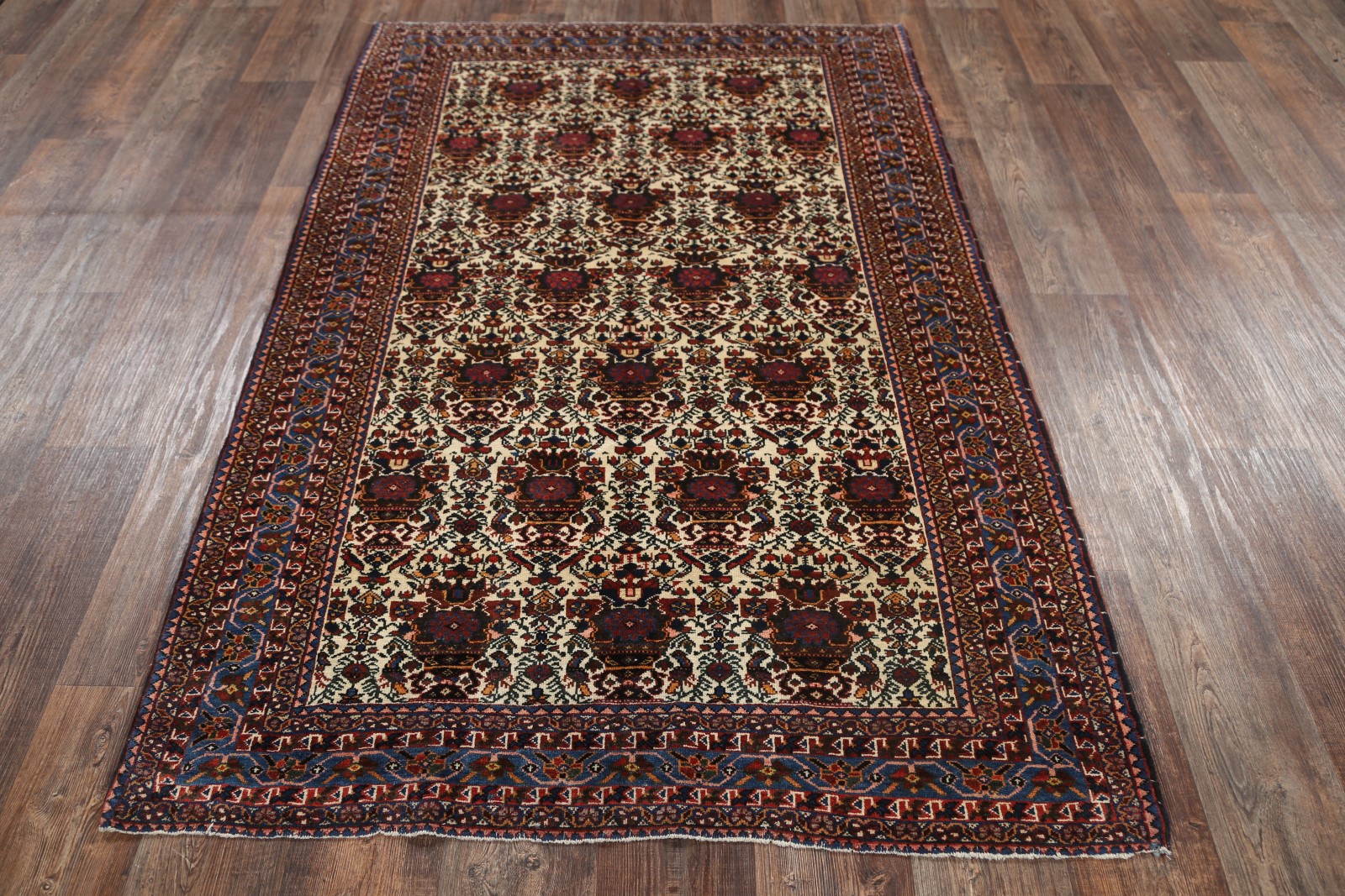 Excellent Vintage Ivory Kirman HandKnotted Geometric Area Rug 5x7