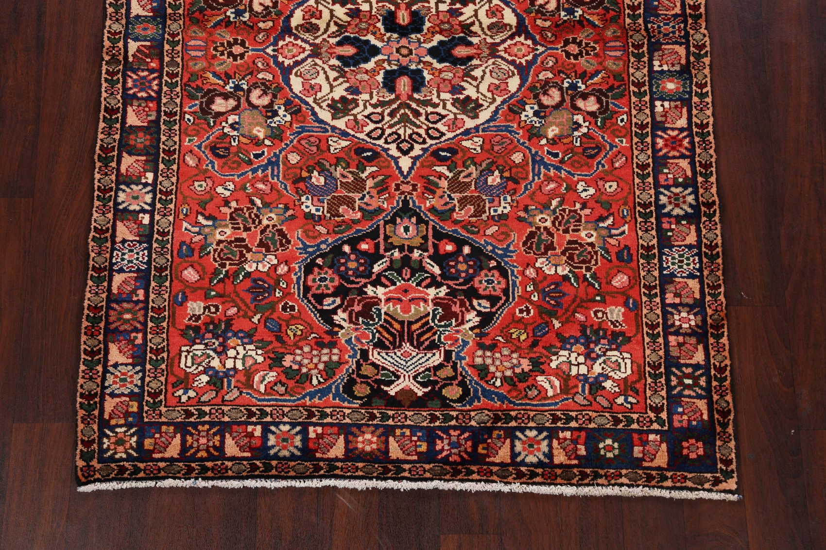 Antique Floral Bakhtiari HandKnotted Area Rug Home Decor Oriental