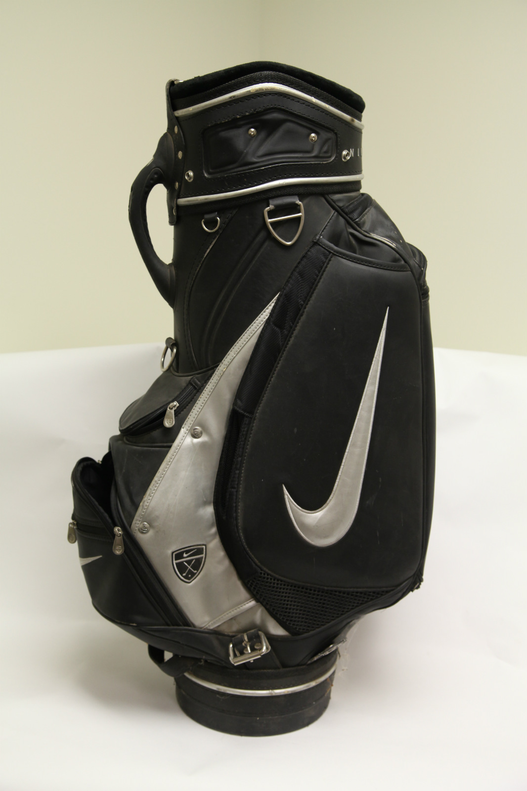 Nike Golf Swoosh Tour Staff Bag 9.5" Mouth 6Way Top Black/Silver eBay