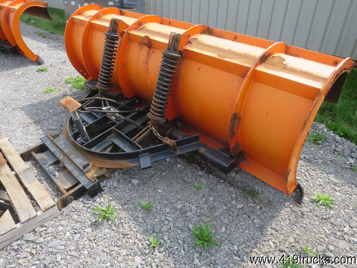 10 FT Commercial Viking Cives Snow Plow, kenlugibihlauto