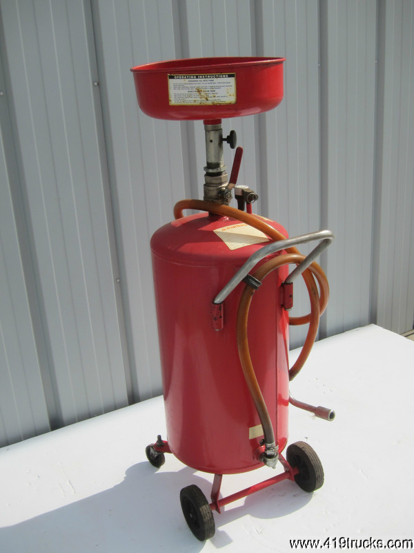 LINCOLN MODEL 3613 20 GALLON OIL DRAIN TANK Pressurized Evacuation