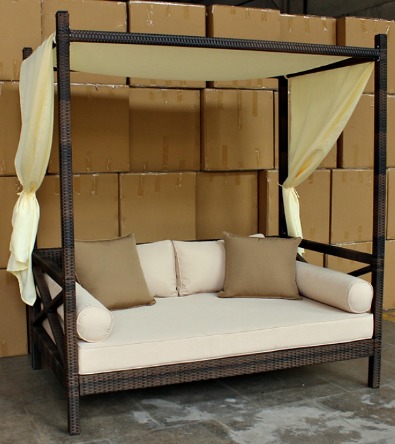 OUTDOOR BALI STYLE SUN DAY BED Lounger Sofa w/Canopy Patio PE Wicker Rattan New, Decorate With Daria