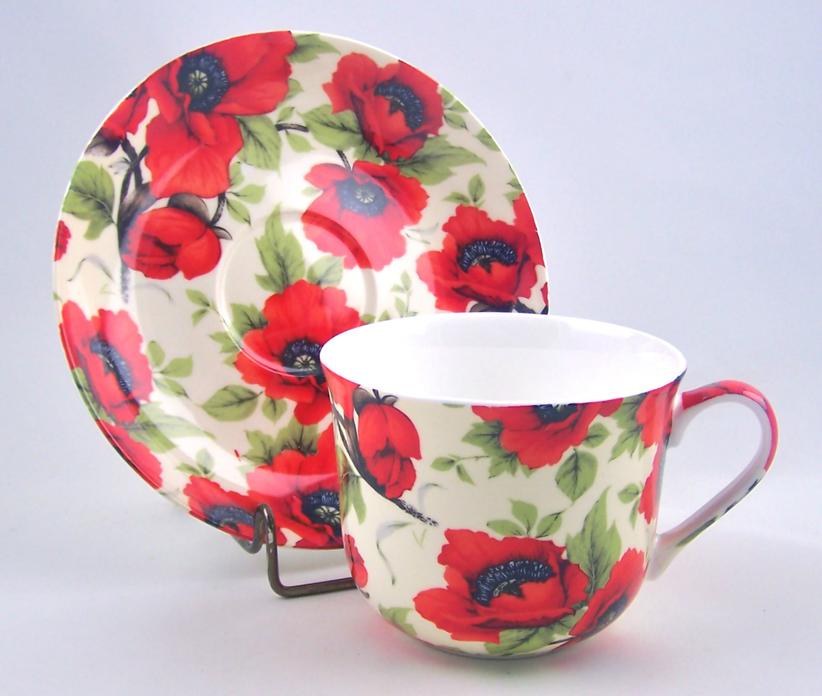 English Bone China Breakfast Cup & Saucer Red Poppy Chintz Heritage