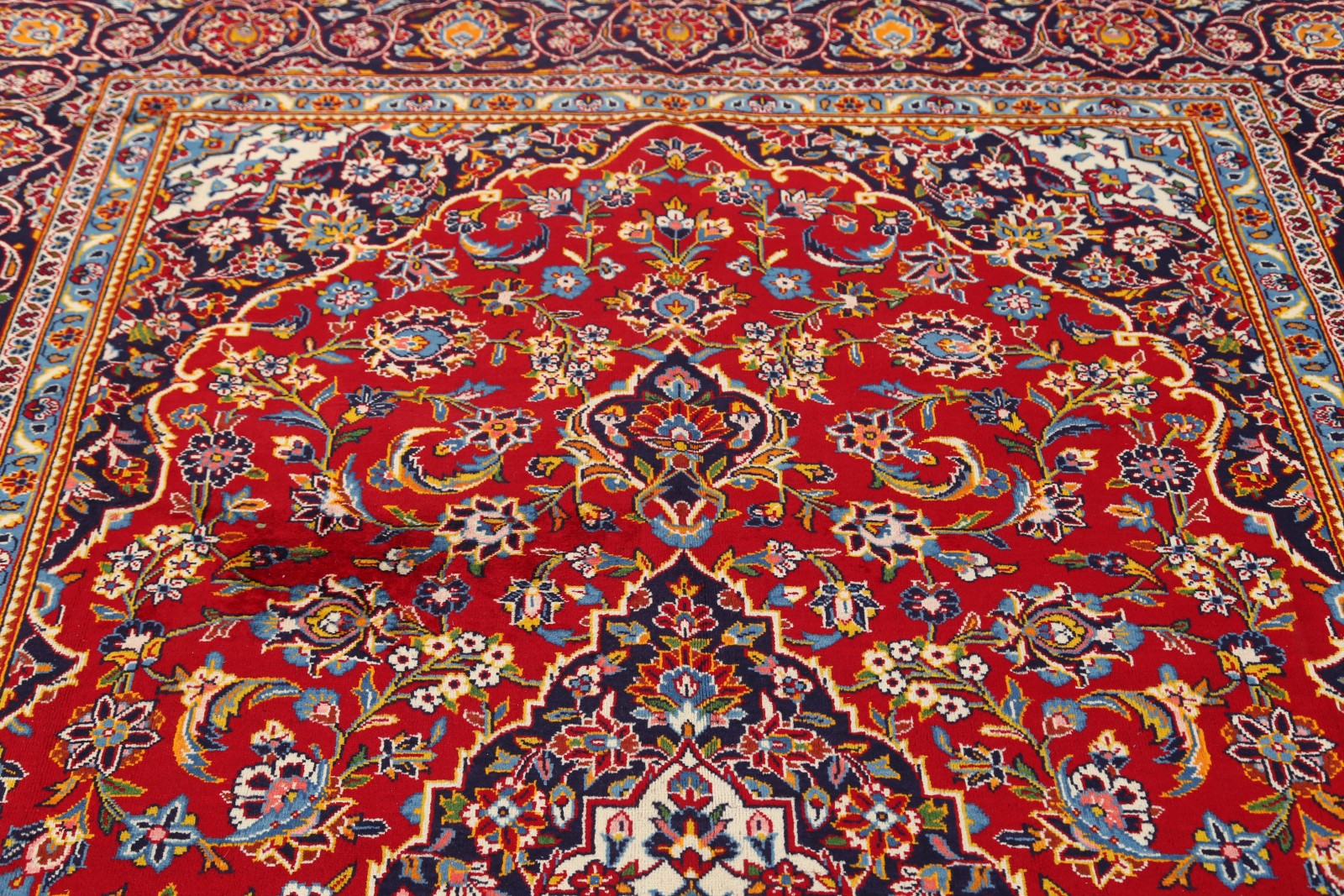 Stunning Traditional Vintage Floral 8x11 Wool Kaashaan Oriental Area