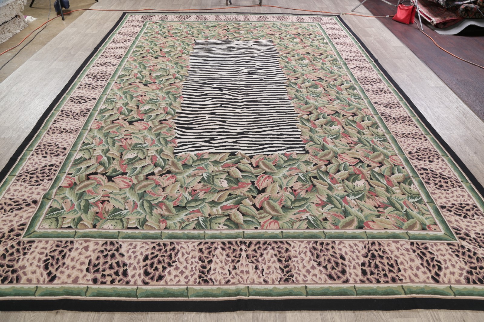 Needlepoint Aubusson Chinese Oriental HandWoven Wool Floral Area Rug