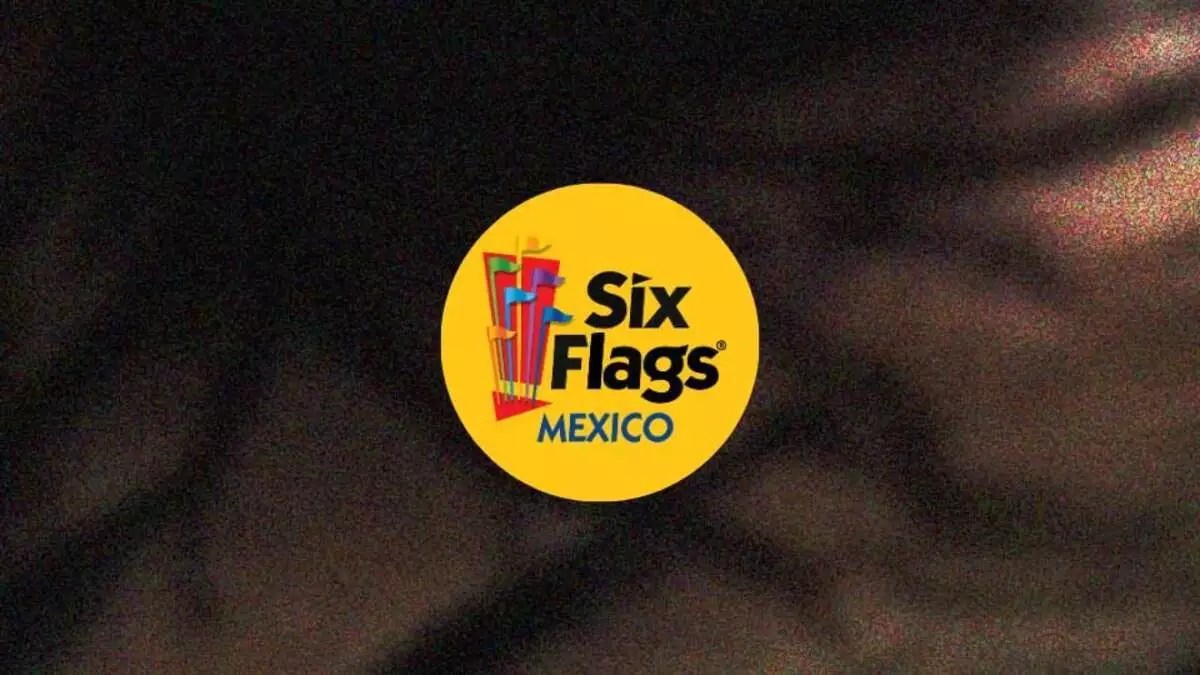 ¿Error, hackeo o campaña? Los extraños mensajes de Six Flags México en