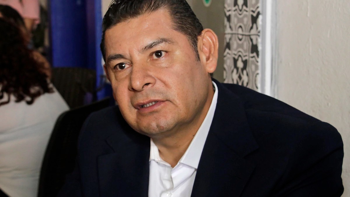 Alejandro Armenta sube el nivel no contestará ataques de Nacho Mier