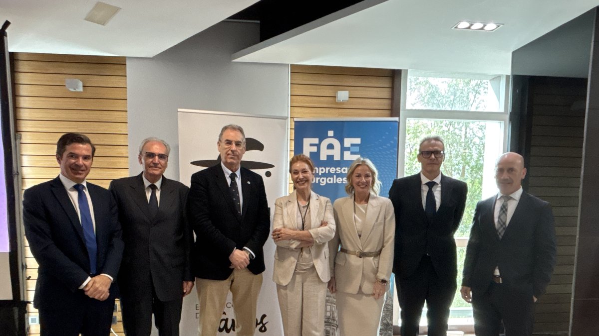 Teresa Viejo defiende en Burgos un liderazgo basado en la curiosidad, el talento y la innovación Teresa Viejo defiende en Burgos un liderazgo basado en la curiosidad, el talento y la innovación