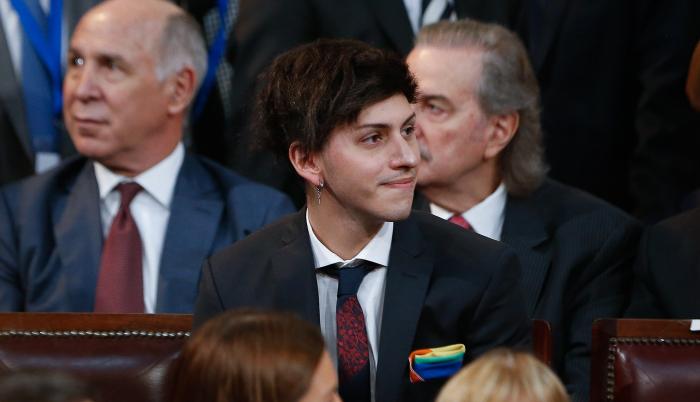 We did not find results for: Los Colores Lgbti En El Panuelo Del Hijo De Alberto Fernandez