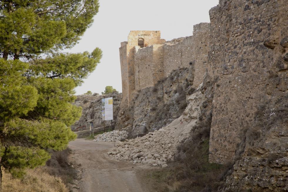 Fotos Derrumbe en la muralla exterior del Castillo Mayor