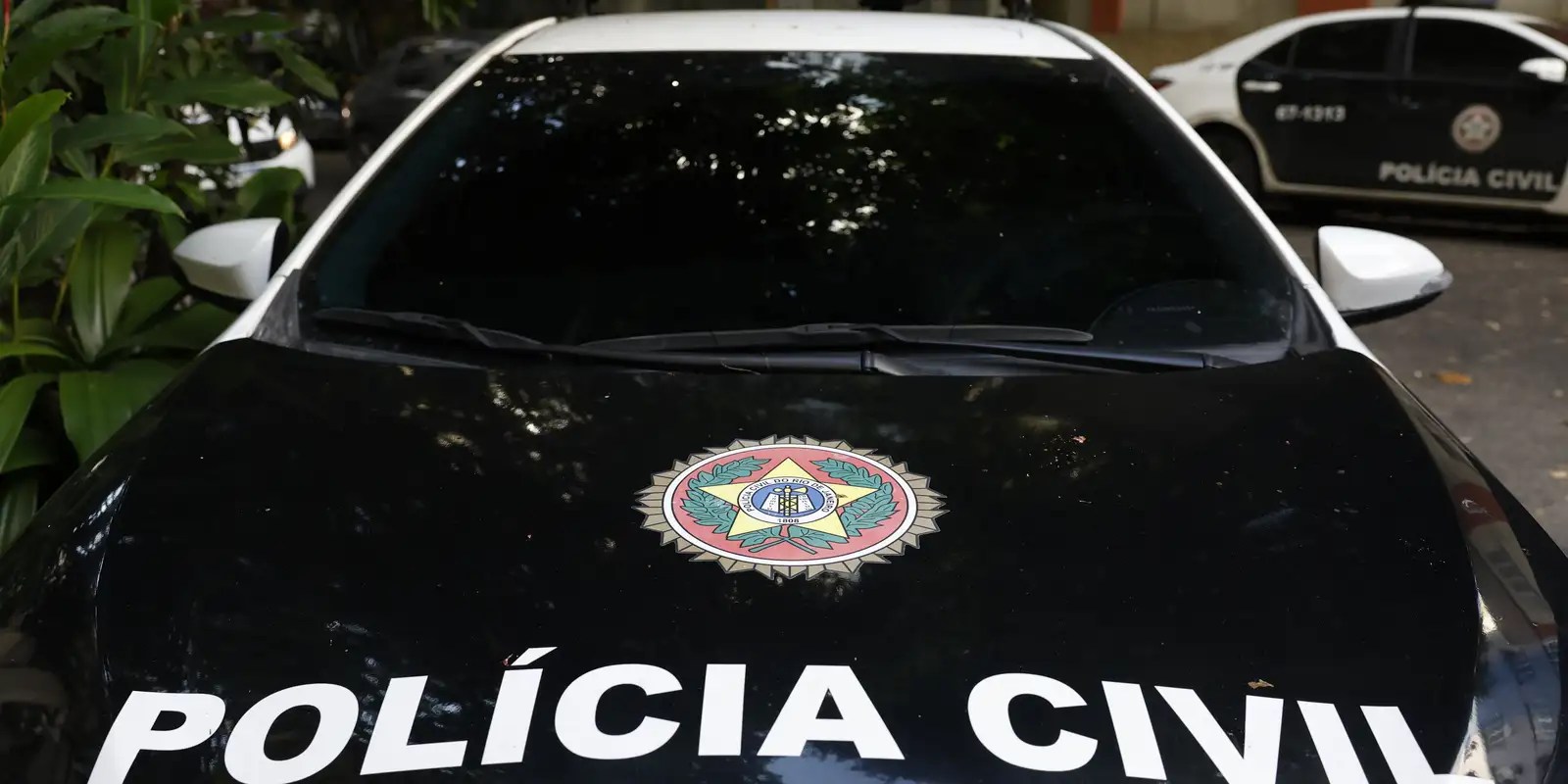 Quarto foragido por estupro coletivo de adolescente se entrega no Rio
