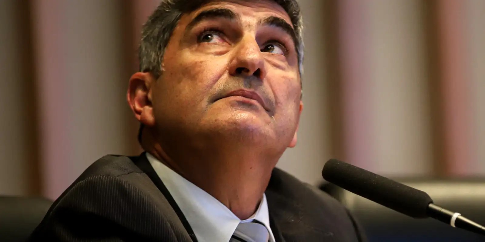 Ex-secretário do GSI diz que Gonçalves Dias reteve alertas de risco