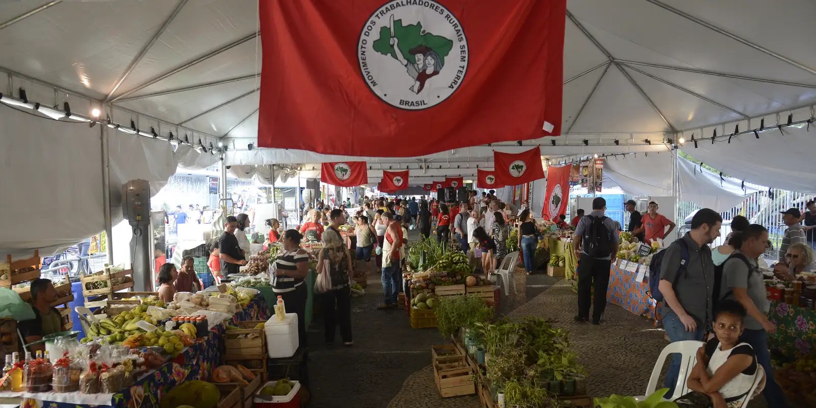No Rio de Janeiro, MPF lança Fórum da Terra em feira do MST