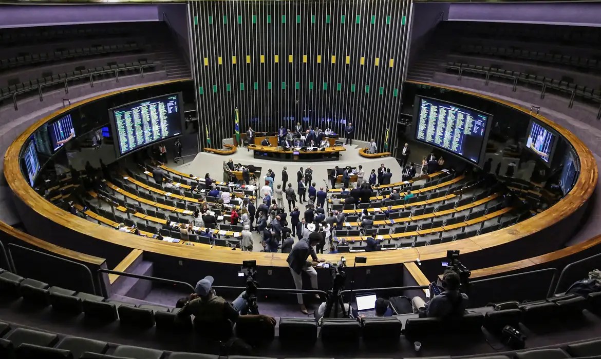 Congresso entra na reta final de atividades do ano