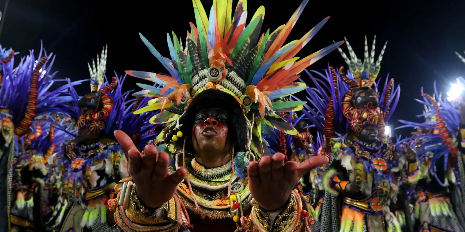 Em ritmo de carnaval, Viva Maria fala de samba e natureza
