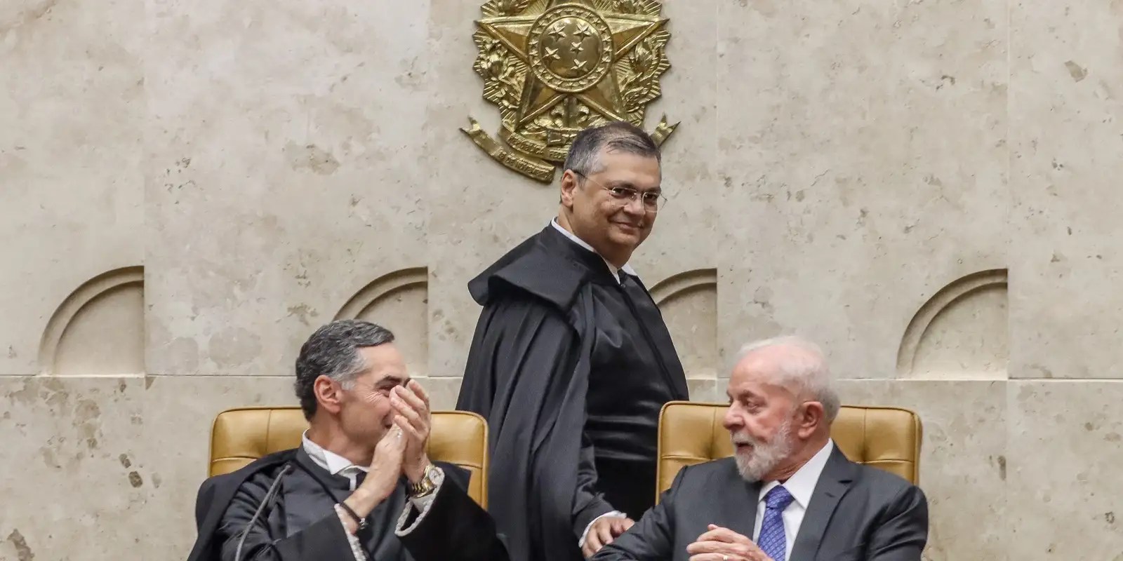 Flávio Dino é empossado no cargo de ministro do Supremo