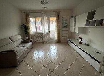 Case In Vendita Da Privati In Provincia Di Pordenone - Casa.it 265_x_360_jpg