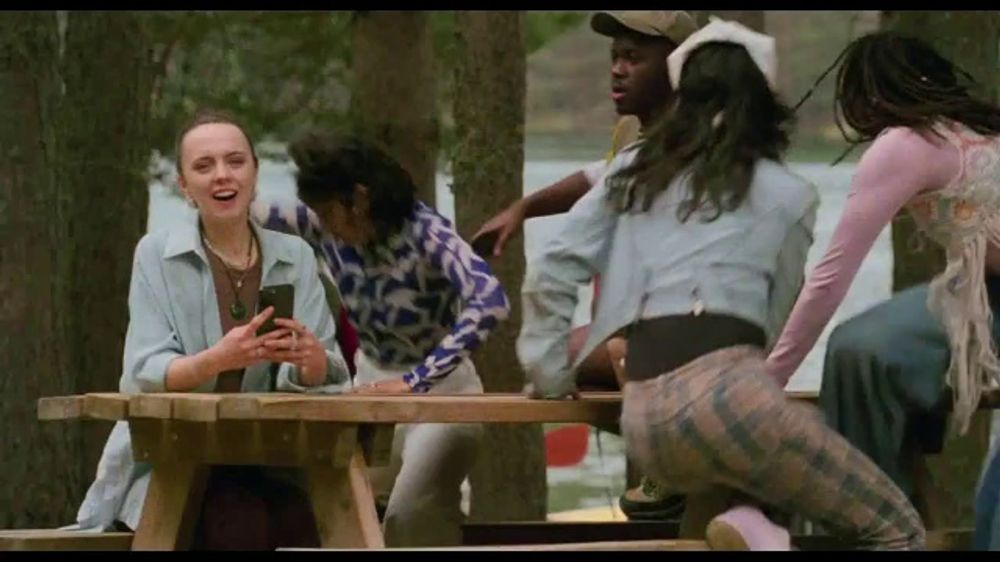 Samsung Galaxy Z Flip TV Spot, 'Horror Story' iSpot.tv