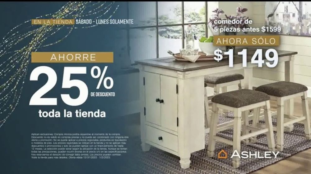 Ashley HomeStore Venta de Año Nuevo TV Spot, '25 de descuento en toda