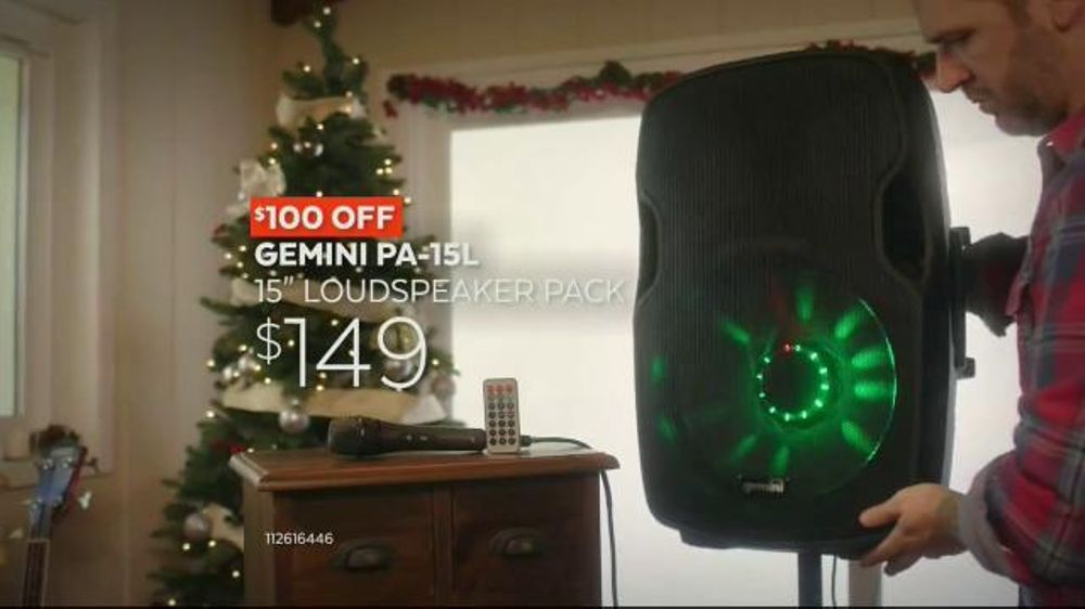 Guitar Center Black Friday TV Spot, 'Headphones, Mics & Speakers