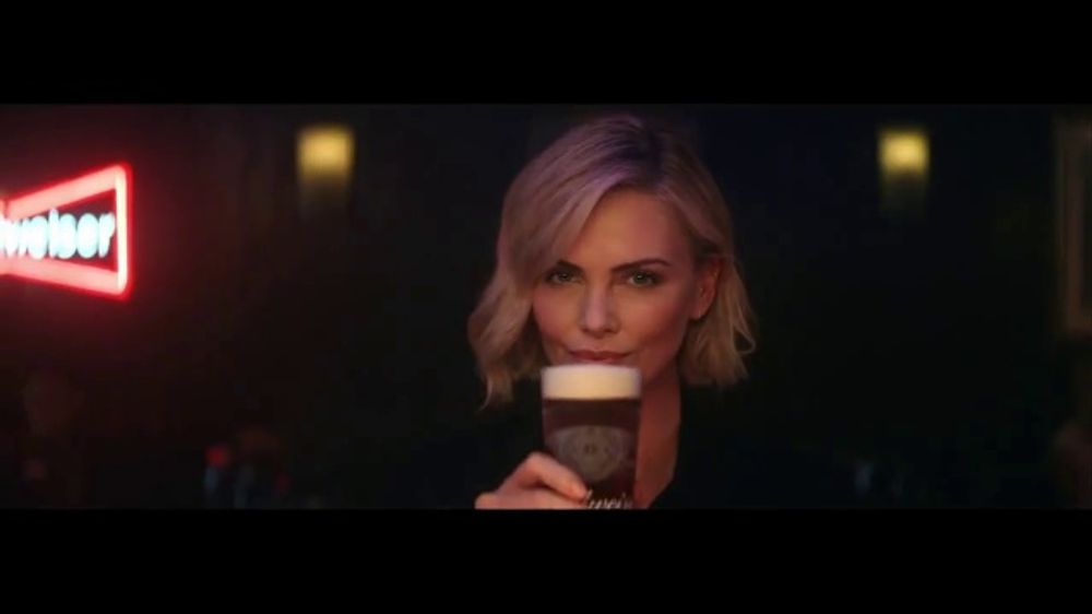 Budweiser Reserve Copper Lager TV Spot, 'The New Bud In Town' Featuring