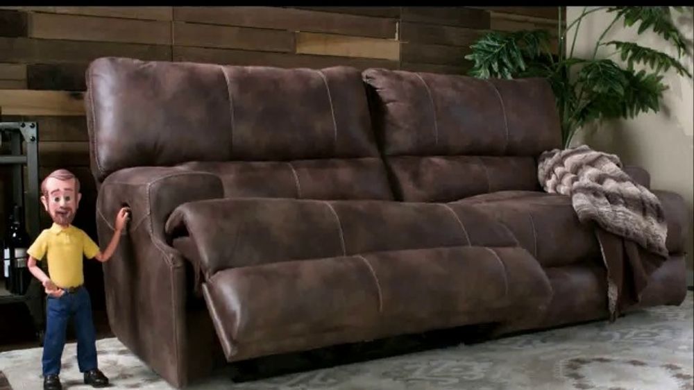 Bobs Furniture Power Recliner Sofa Baci Living Room