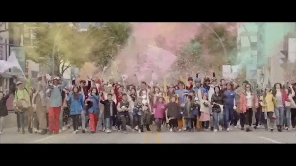 Macy's Veterans Day Sale TV Spot, 'Furniture and Rugs' iSpot.tv