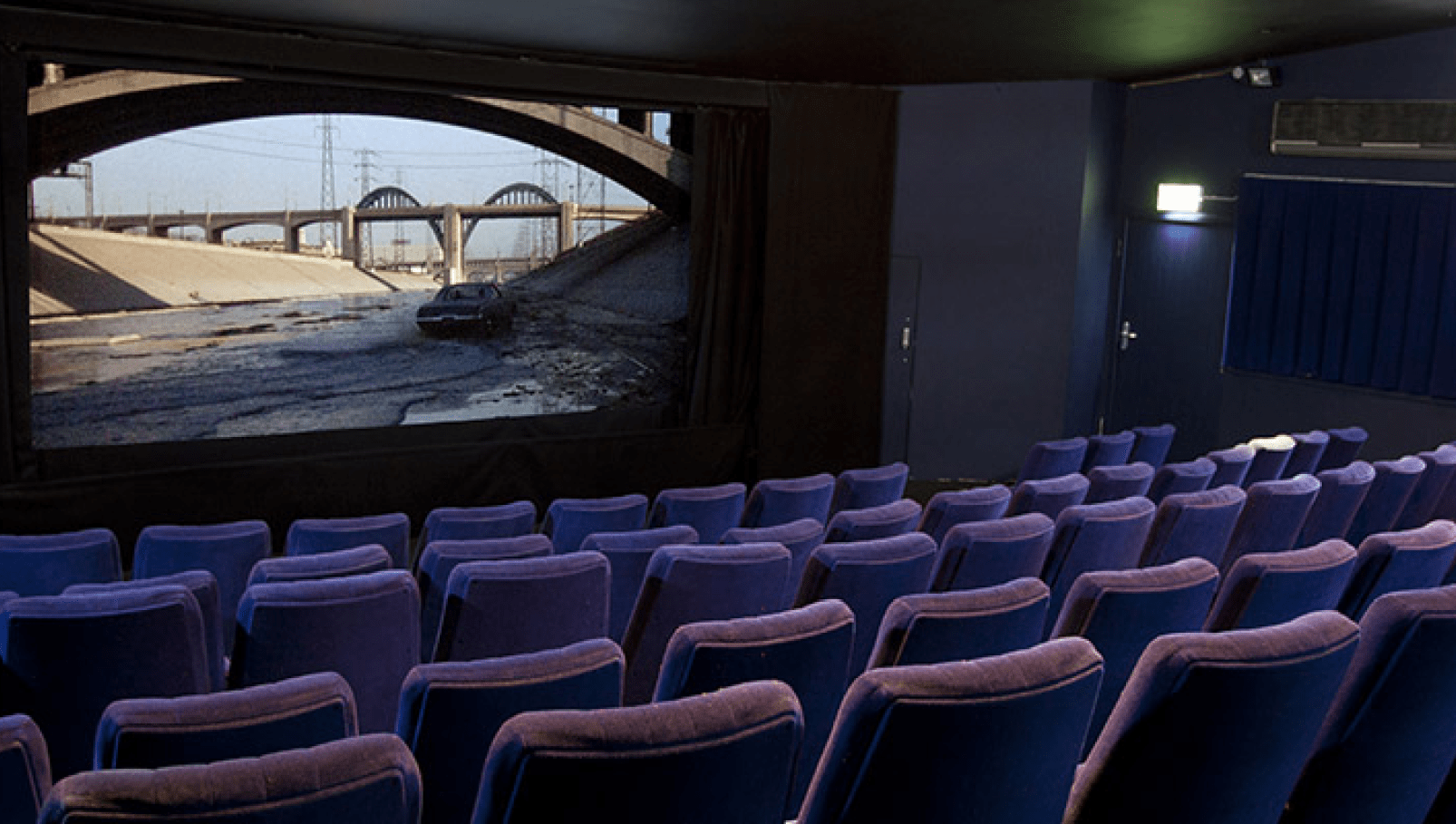 Phoenix Picturehouse Oxford Bus Company and Thames Travel