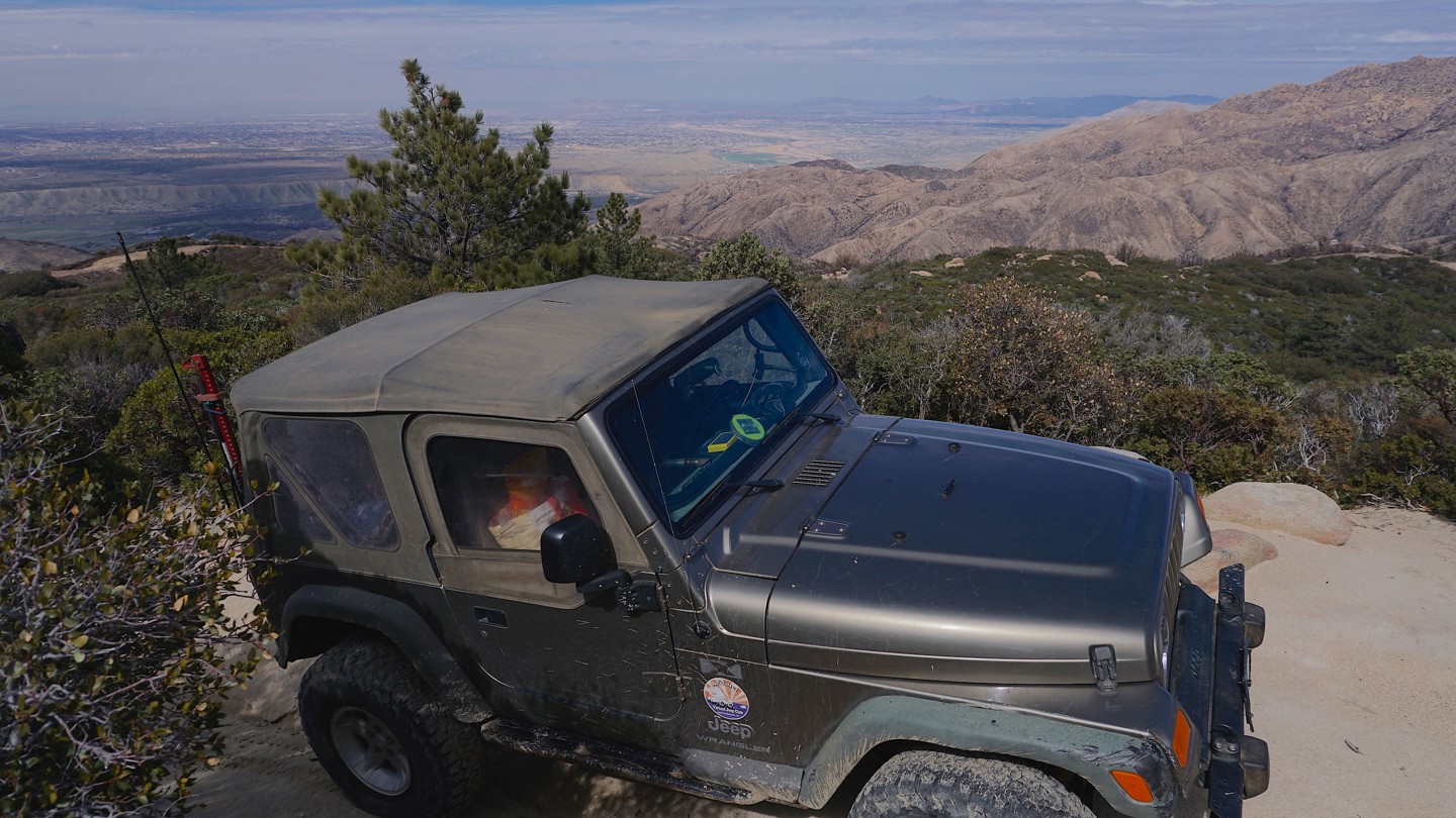 2N33 Pilot Rock Truck Trail California Offroad Trail