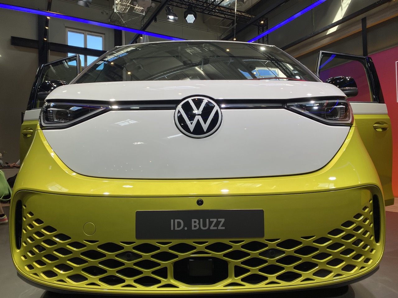 2023 Vw Id Buzz First Drive Why This Electric Van Is So Important For