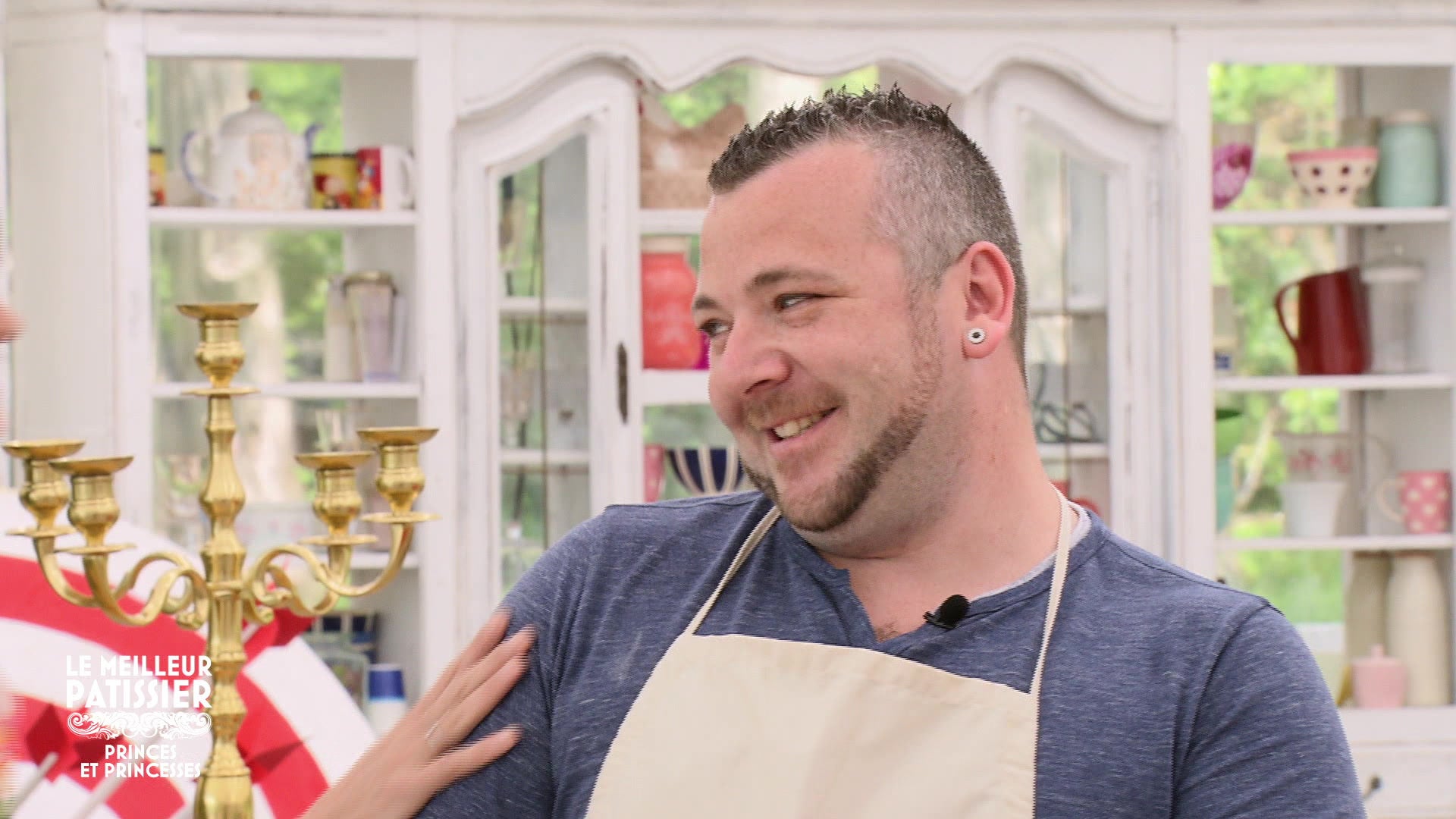 Le meilleur pâtissier François veut le tablier bleu RTLplay