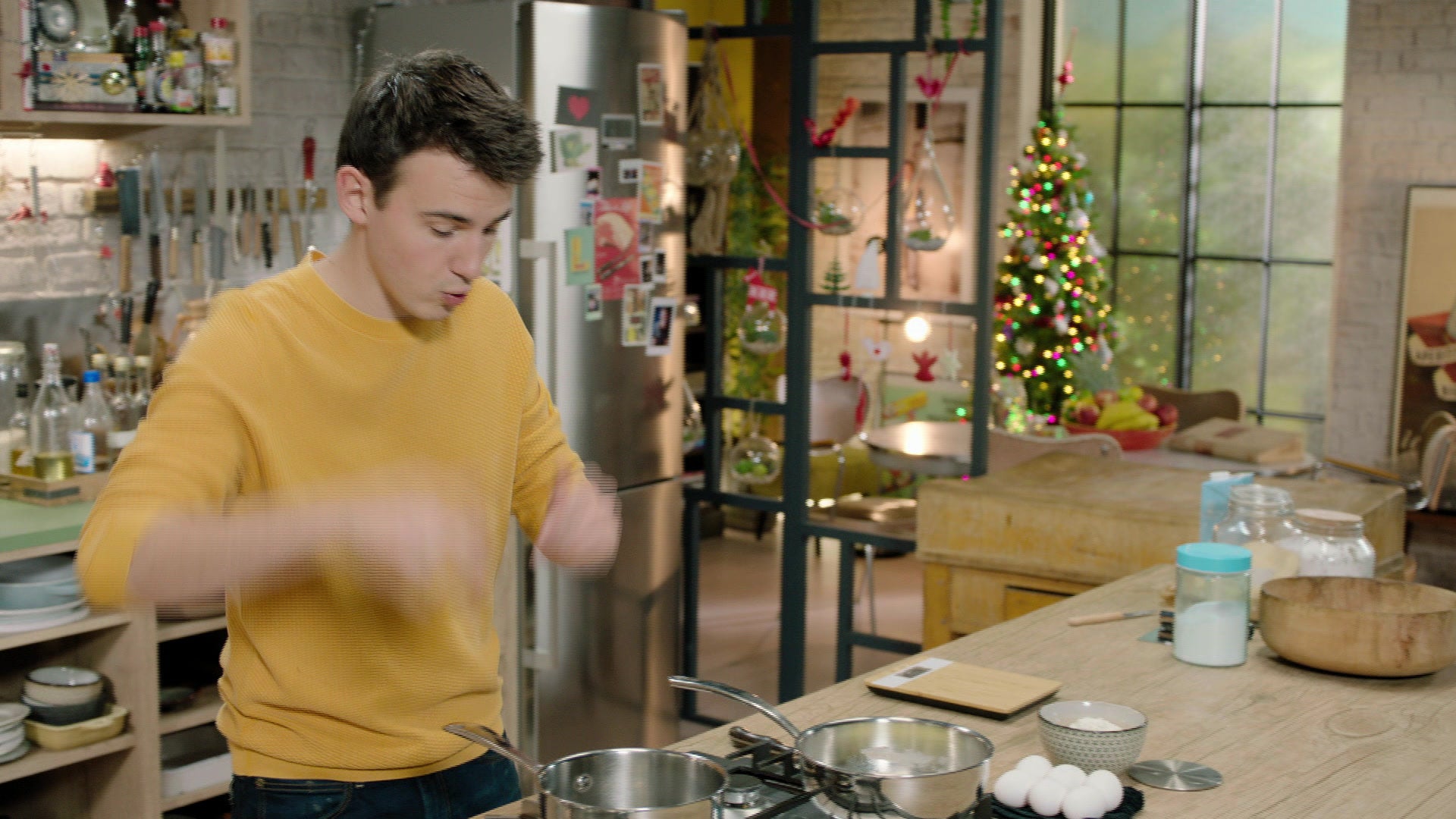 Loïc, fou de cuisine Croquembouche 01/01/1970 RTLplay