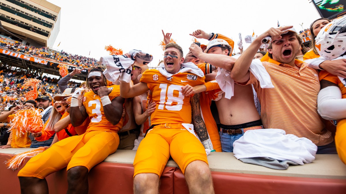 Which College Football Team Sees Biggest Boost From HomeField Advantage?