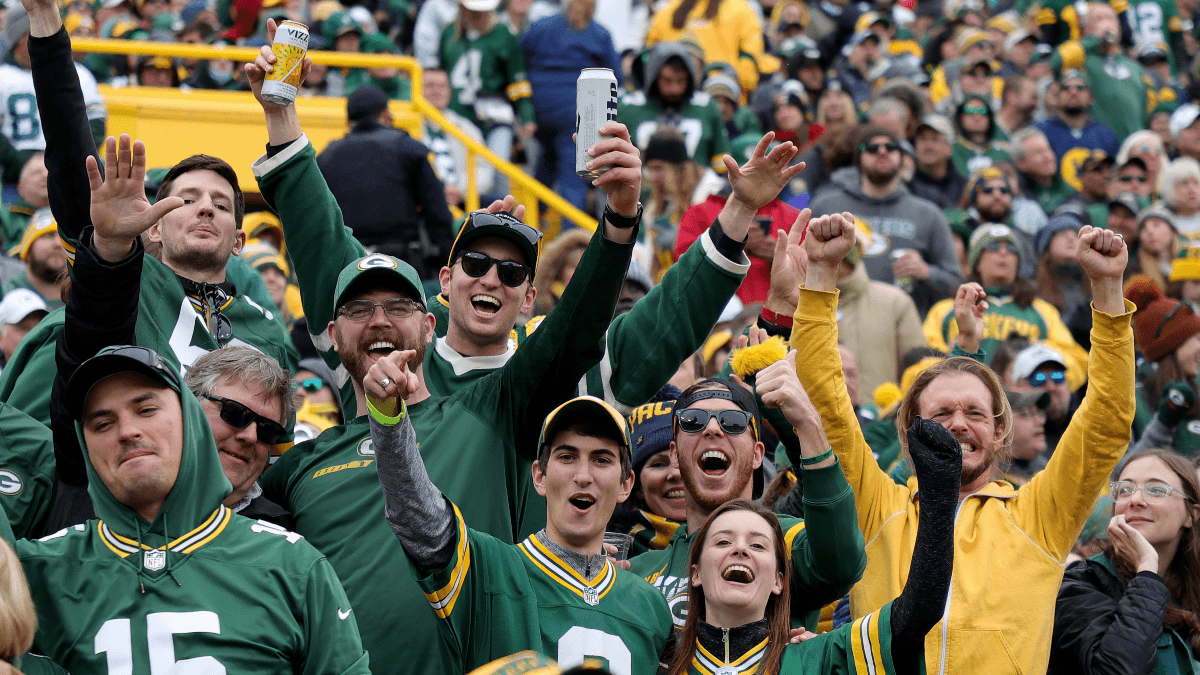 Details on What Packers Fans are Really Getting For 300 'Stock'